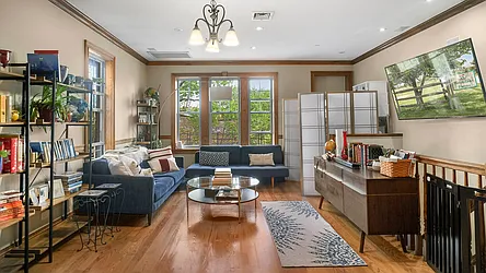 6039 Huxley Avenue, #2