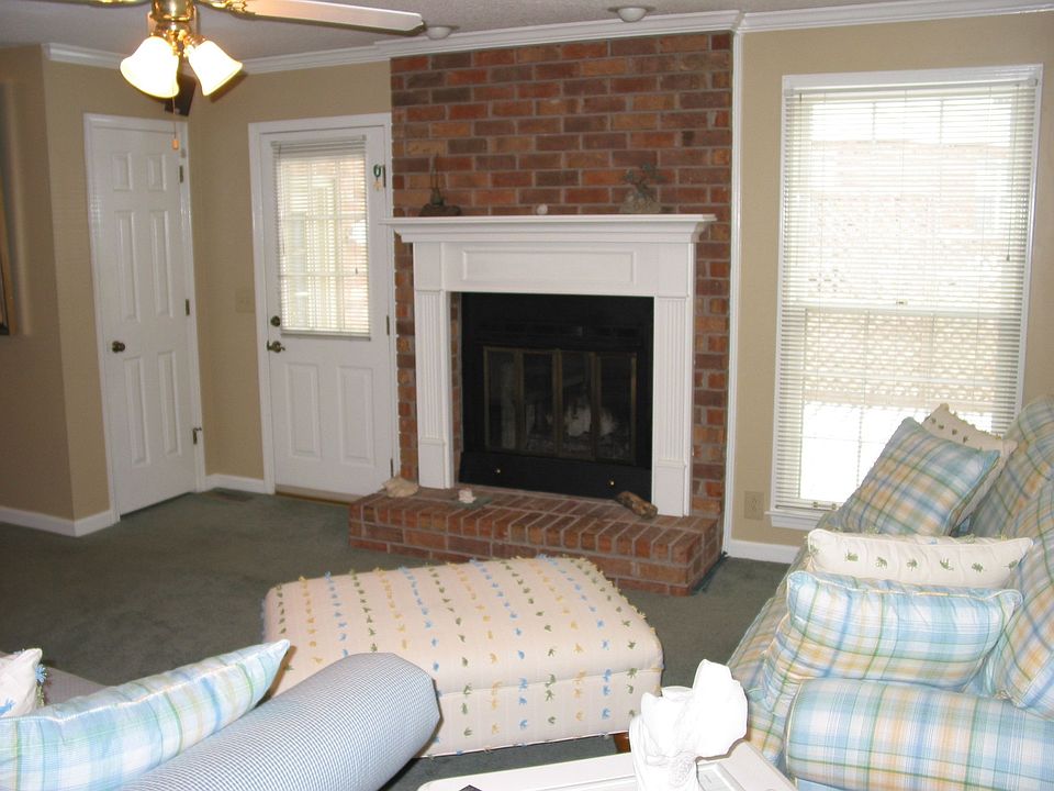 2nd image of 7020 Clearview Cir