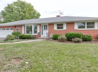 493 Linn Ave, Crystal Lake, IL 60014