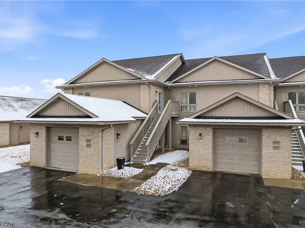 574 Lakeview Blvd, Lake Milton, OH 44429