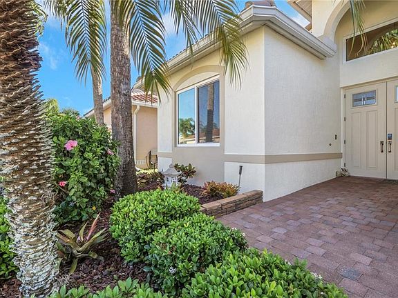 3rd image of 20247 Castlemaine AVE