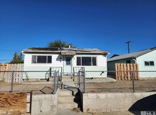 138 B St, Hawthorne, NV 89415