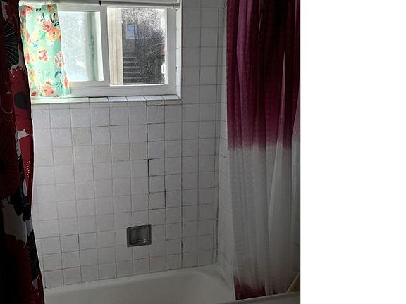 5th image of 3184 Cadillac Dr APT 6