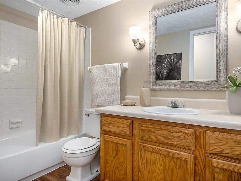 Park Place Apartments — Photo 17