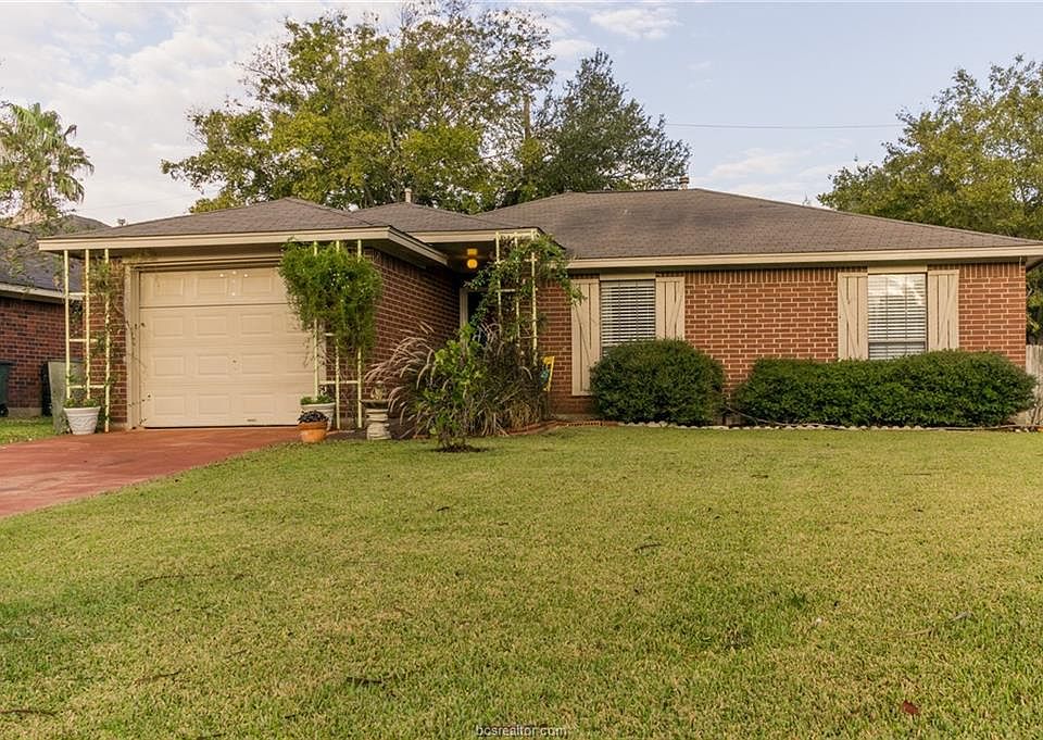1st image of 2513 Bexar Grass Ct
