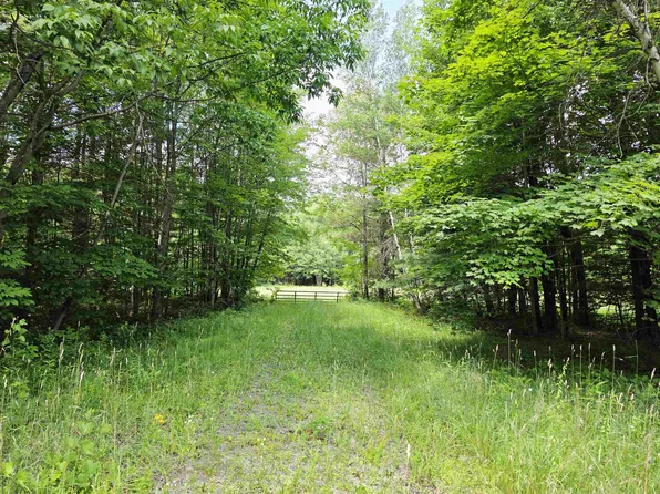 2085 State Highway 72, Potsdam, NY 13676