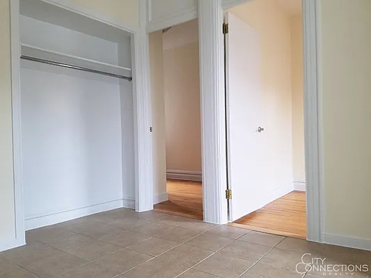 Rented by City Connections Realty | media 17