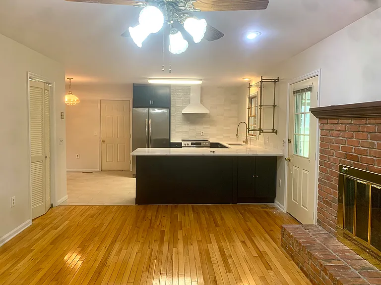 2 Parwood Ct — Photo 8