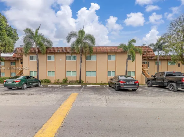 2804 NW 39th Way APT 201, Fort Lauderdale, FL 33311