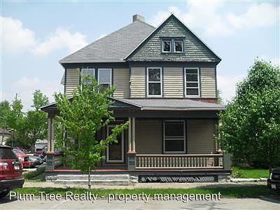 1st image of 17 S Main St