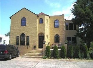 331 S Hewlett Ave, Merrick, NY 11566