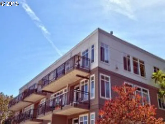 1815 SW 16th Ave APT 403 photo 1