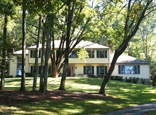 46 Sierra Dr, Califon, NJ 07830