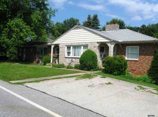 2758 Ridgeview Rd, Dallastown, PA 17313