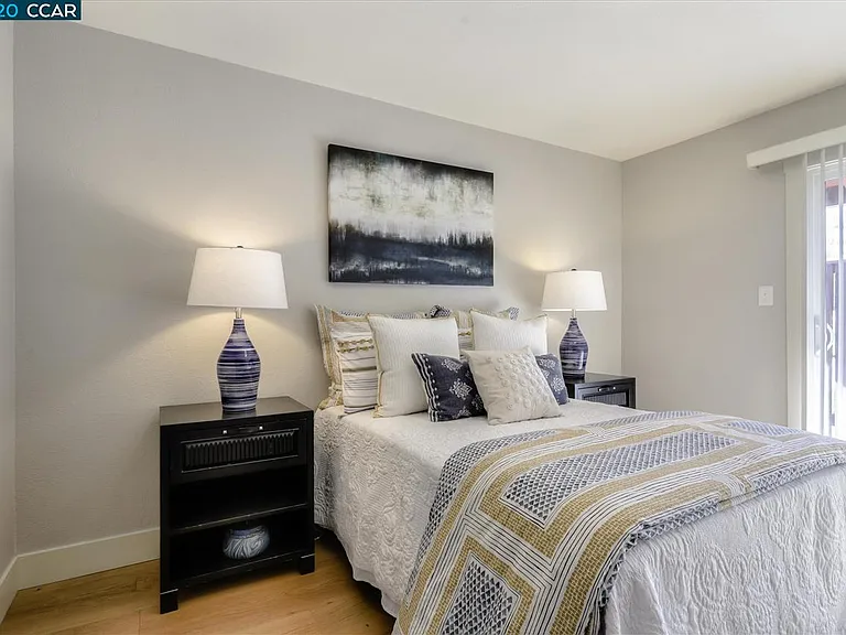 2021 Olivera Rd #D — Photo 21