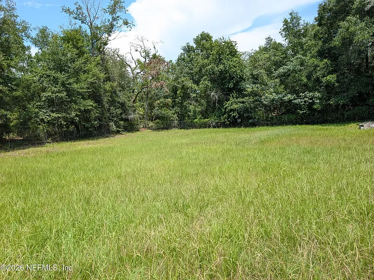 220 Guy Ave — Photo 27