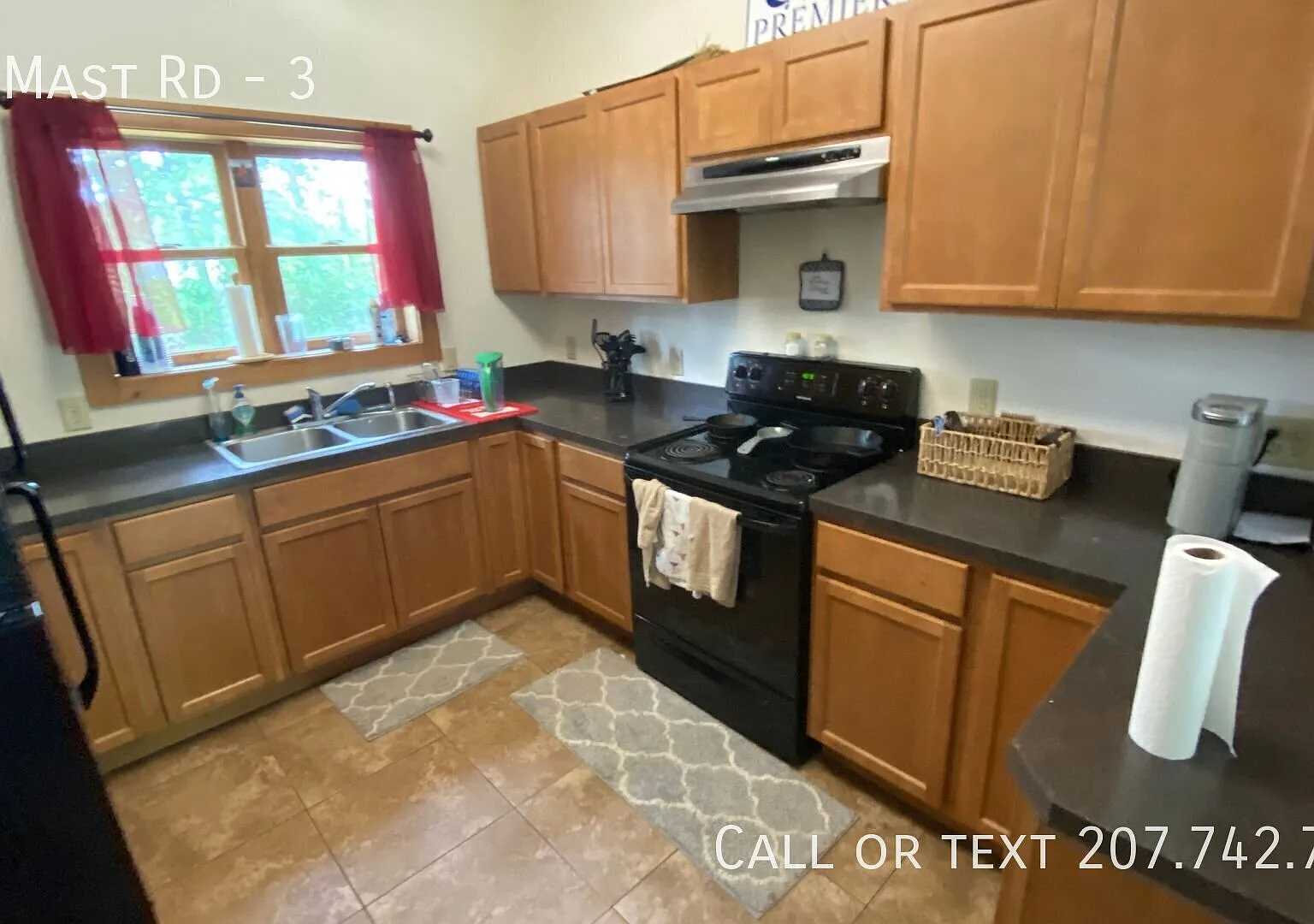University Student Rental-Available for the 2027-2028 School Year - Heat and Hot water included! — Photo 4