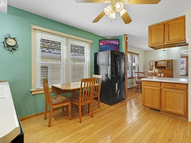 3617 Edward St NE — Photo 11