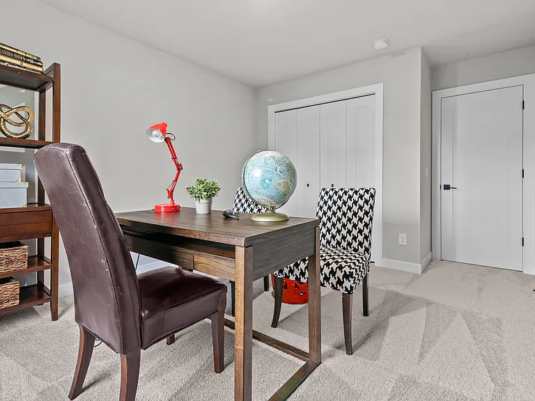 Ivy Townhomes — Photo 31
