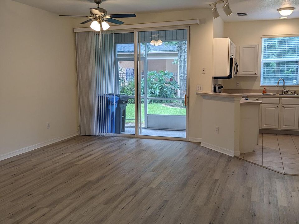 1st image of 2145 Golden Oak Ln