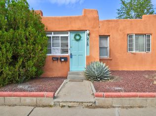 215 Maple St NE, Albuquerque, NM 87106