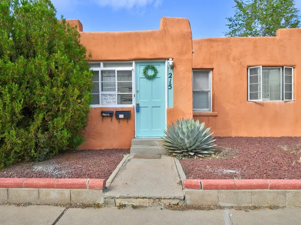 215 Maple St NE, Albuquerque, NM 87106