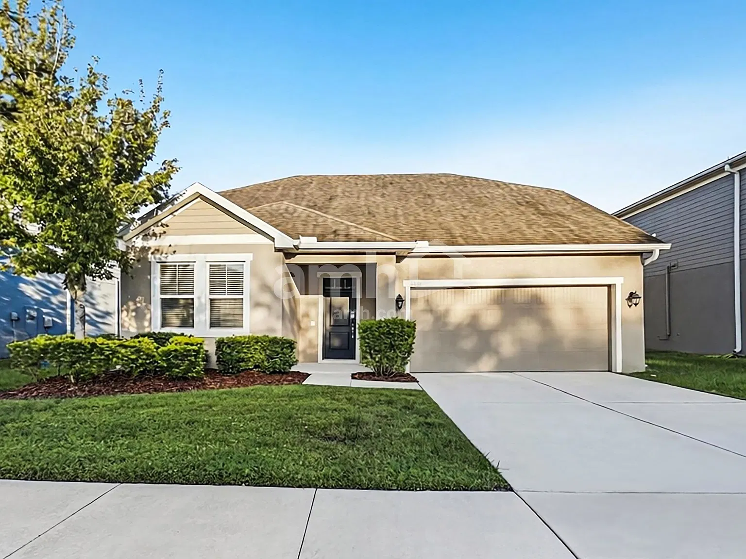 4 bed, 3.0 bath, 2197 sqft, $2,910 — Photo 1