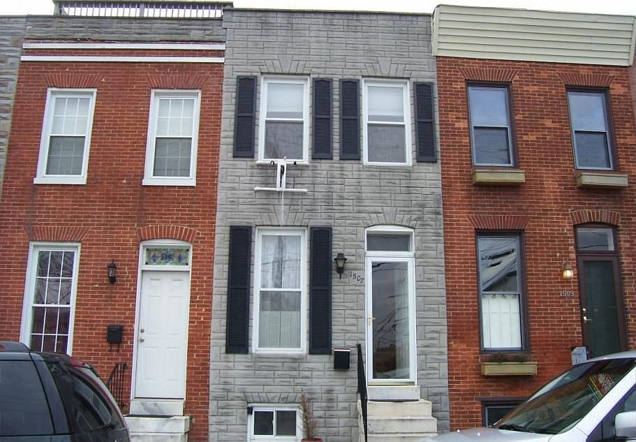 1507 E. Clement St (Gray)