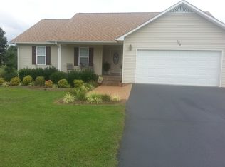 228 Derby Ln, Sparta, TN 38583