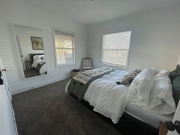 5th image of 30 E Sunset Ave