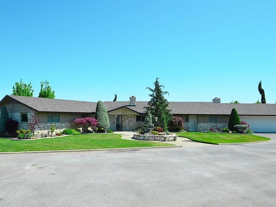 270 Pebbles Crest Lane, Yakima