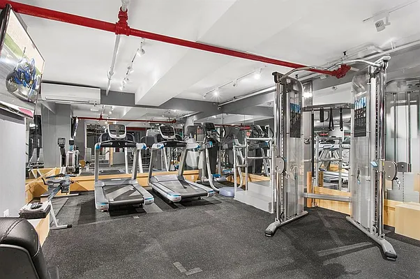 Rented by Citi Habitats | media 27