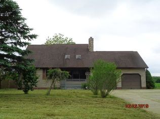 110 Mourning Dove Dr, Slippery Rock, PA 16057