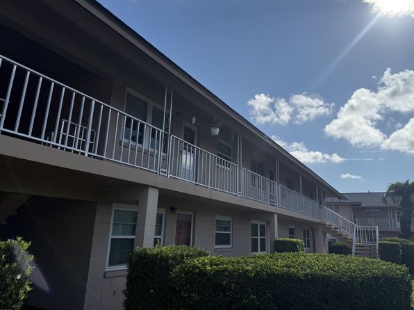 1100 E Caroline St APT 205