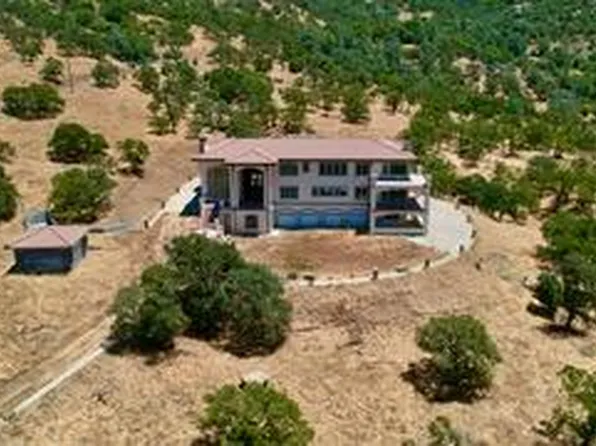 15169 Moccasin Ranch Rd, Coulterville, CA 95311