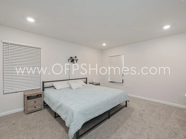 4627 Naval Ct — Photo 21