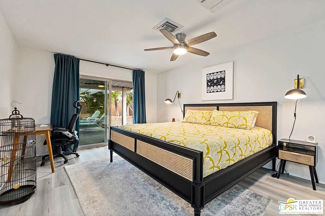 3 bed, 2.0 bath, 1560 sqft, $6,100 — Photo 3