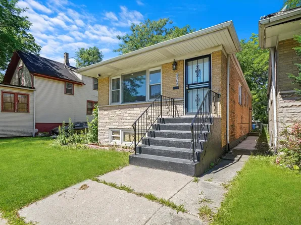 5702 S Loomis Blvd, Chicago, IL 60636