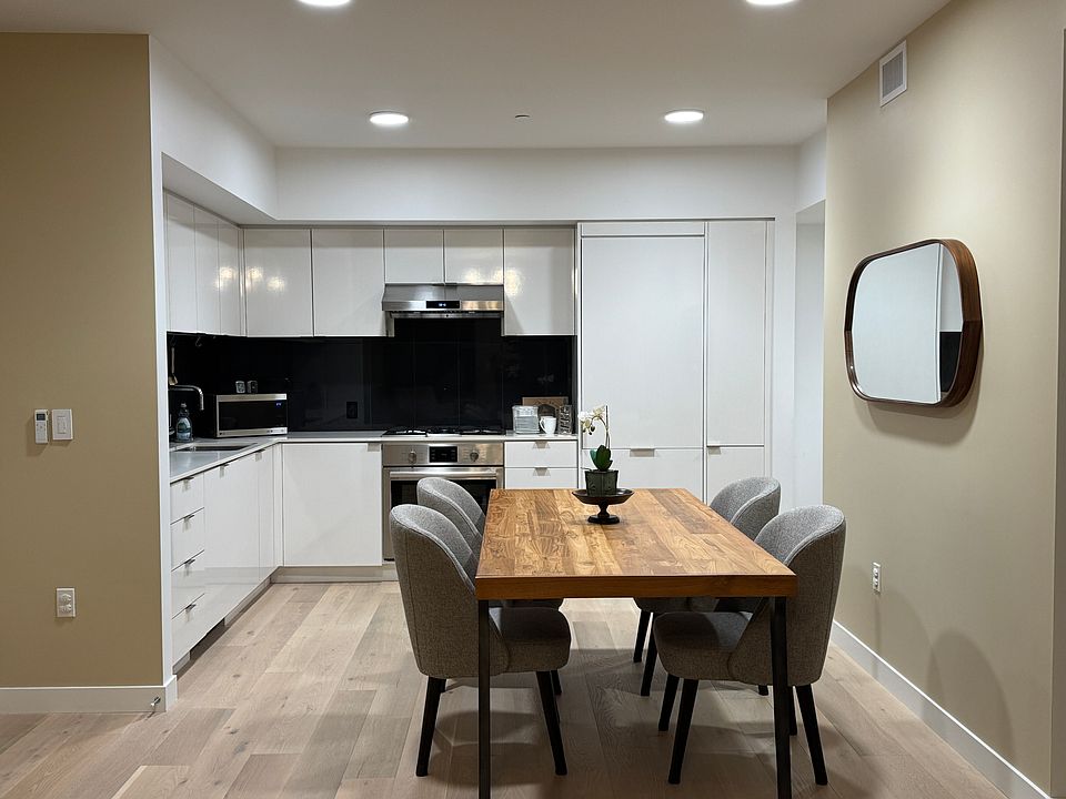 Kitchen and dining area