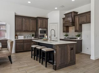 1616 Downing Dr, Savannah, TX 76227