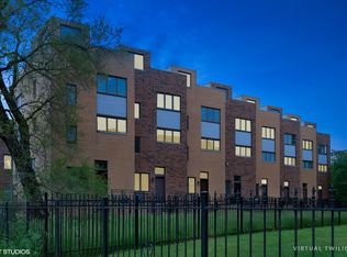 5210 S King Dr APT C, Chicago, IL 60615