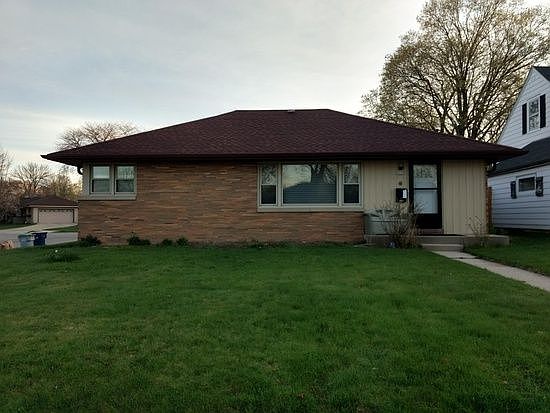 1st image of 9628 W Concordia Ave
