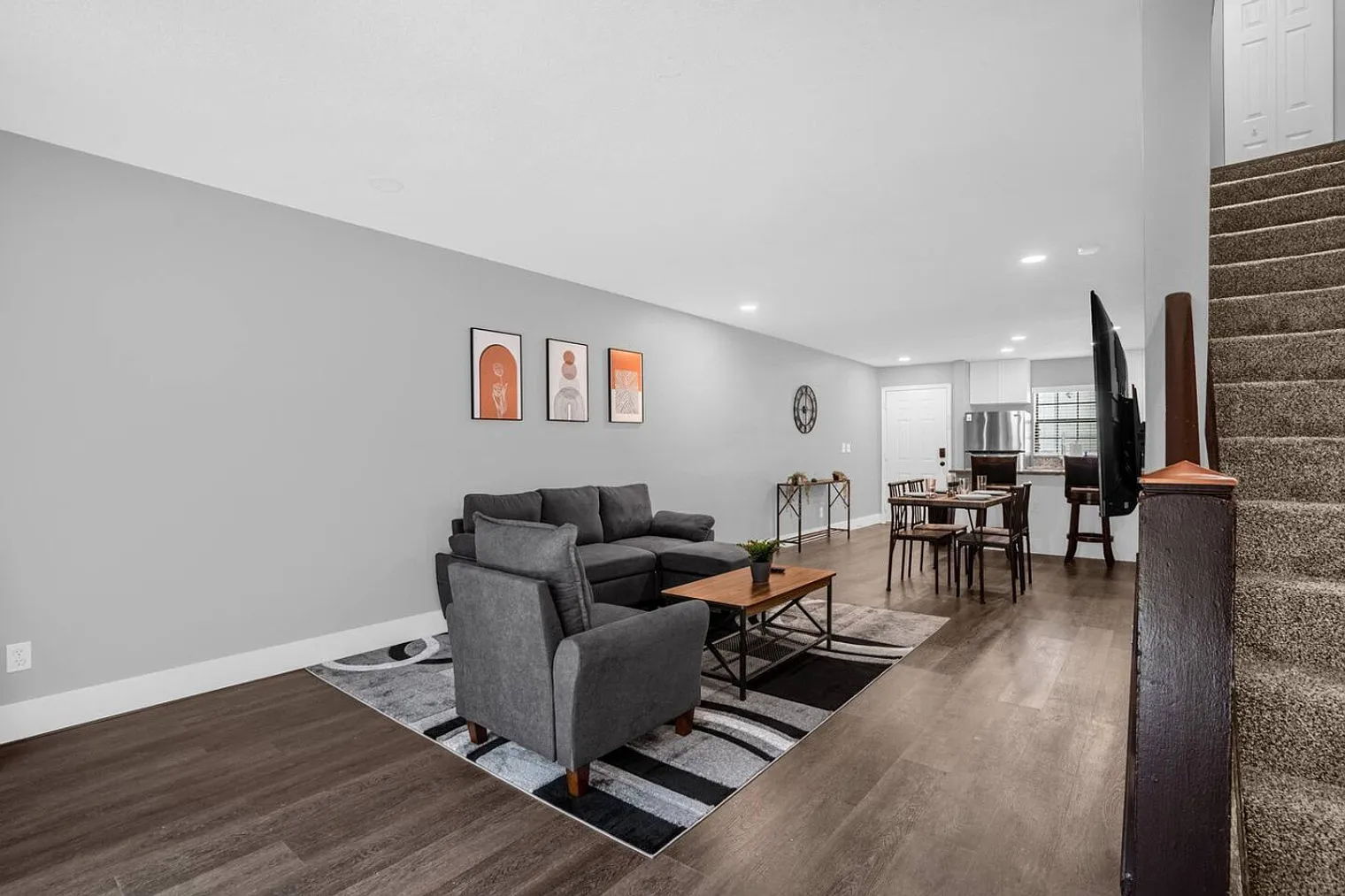 2 bed, 2.0 bath, $3,139 — Photo 2