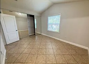2 bed, 2.5 bath, 1936 sqft, $2,000 — Photo 4