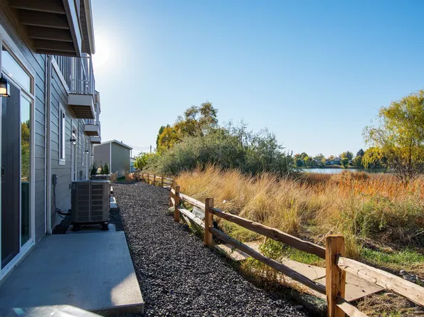Parkview Townhomes, 924 S Division St #2fd0c7f45, Moses Lake, WA 98837