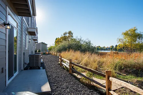 Floor plan Lake View with Garage