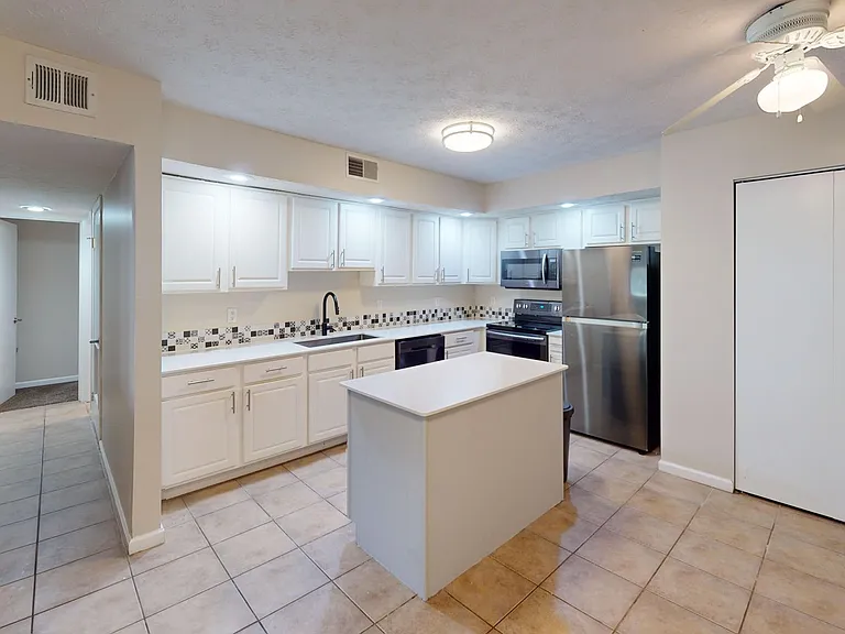 1304 Palmer Dr — Photo 79