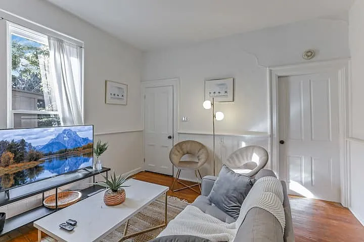 82 Price Ave #B — Photo 12