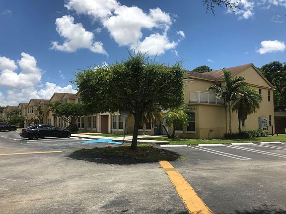3rd image of 9203 Fontainebleau Blvd #110