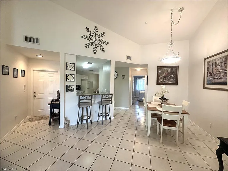 6880 Huntington Lakes Cir #203 — Photo 13